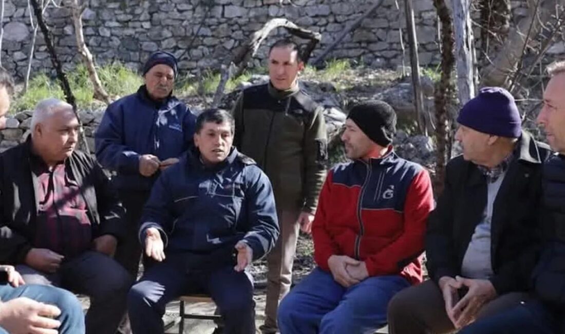 Muğla Dalaman Belediye Başkanı Sezer Durmuş, halkla buluşup talepleri ve