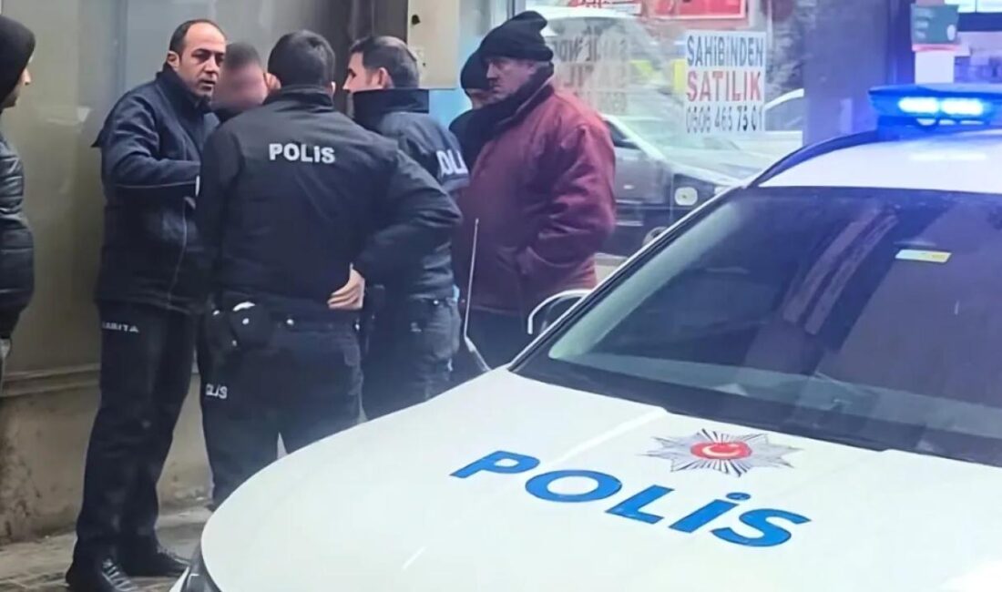 Bursa'nın Gemlik ilçesinde "Askere gideceğiz" diyerek para toplayan dilencinin askerliğini
