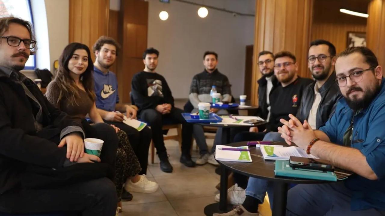 Bursa Büyükşehir Belediyesi, gençlerin karar alma sürecine daha aktif katılım