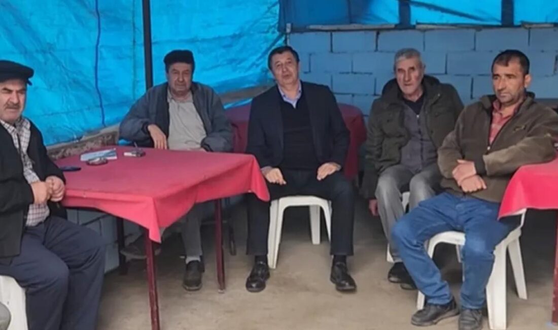 CHP Edirne eski Milletvekili Okan Gaytancıoğlu, Taptık köyünde çiftçilerle buluştu.