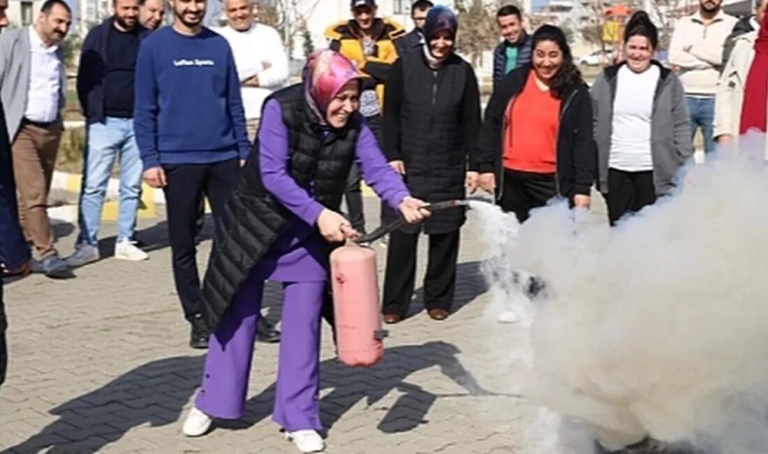 Hatay Büyükşehir Belediyesi (HBB), yangın anında daha bilinçli bir müdahale