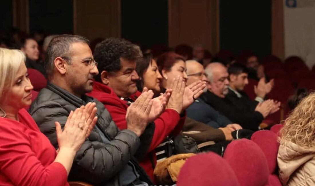 Antalya Büyükşehir Belediyesi İsmail Baha Sürelsan Konservatuvarı, “Saz Eserleri” konseriyle