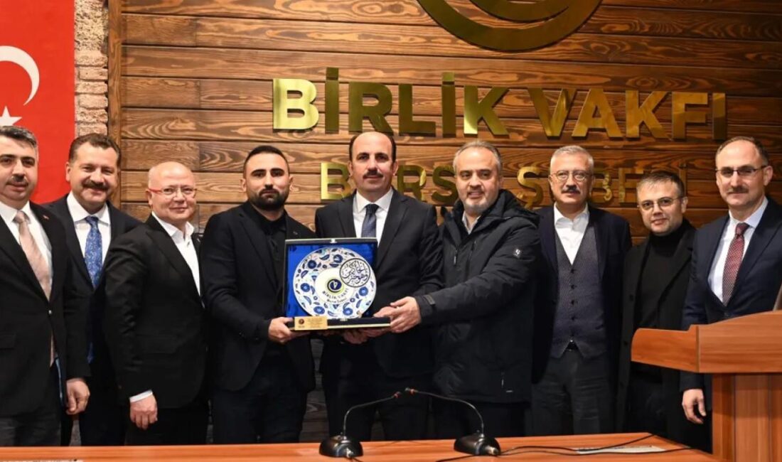 Konya Büyükşehir Belediye Başkanı Uğur İbrahim Altay, Birlik Vakfı Bursa