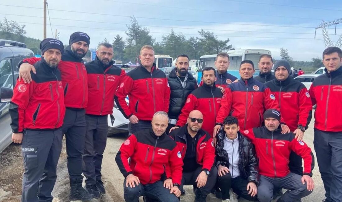Sakarya Büyükşehir Belediyesi İtfaiye Ekipleri, 6 Şubat depreminin yıl dönümünde,