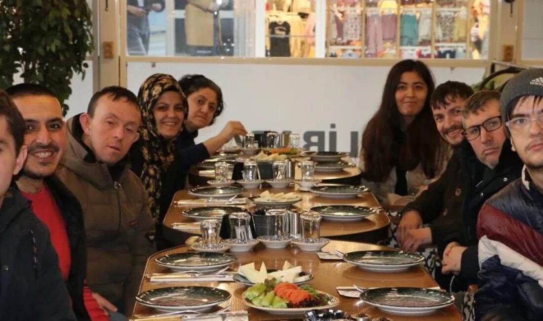 Sakarya Büyükşehir Belediyesi Sosyal Gelişim Merkezi’nde (SGM) öğrenim gören özel