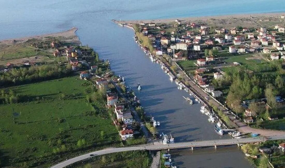 Sakarya Büyükşehir Belediyesi, Karasu’nun turizm potansiyelini güçlendirmek adına nehrin, denize