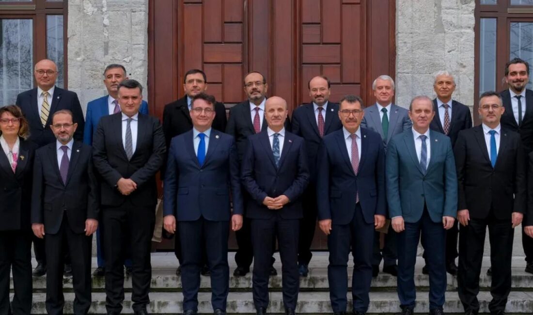 Bursa Teknik Üniversitesinin öncülüğünde ilk istişare toplantısı gerçekleştirilen “Teknik Üniversiteler