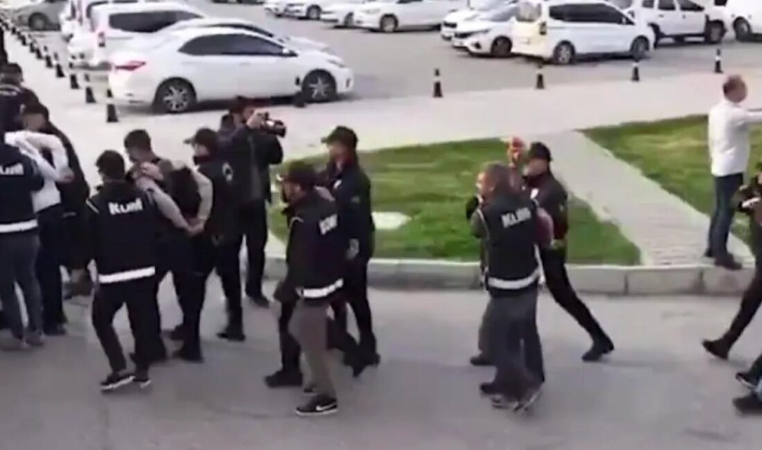Adana’da C.T. ve H.T.’nin elebaşılığını yaptığı 2 ayrı Organize Suç