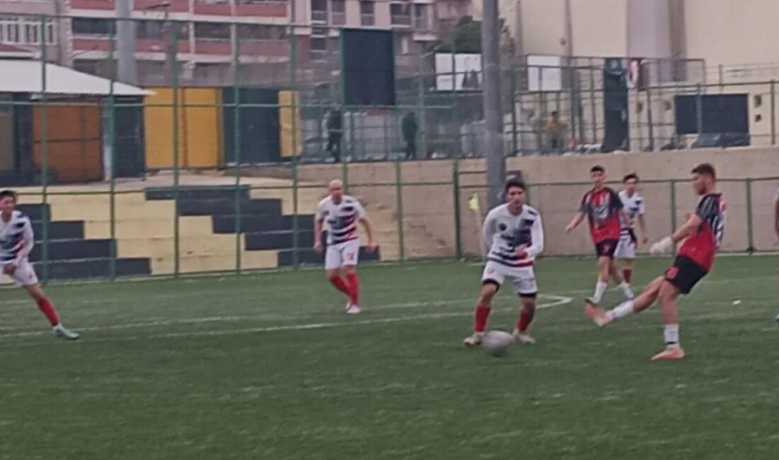Edirne Süper Amatör Lig’de mücadele eden Anafartalarspor, Lalapaşaspor ile oynadığı