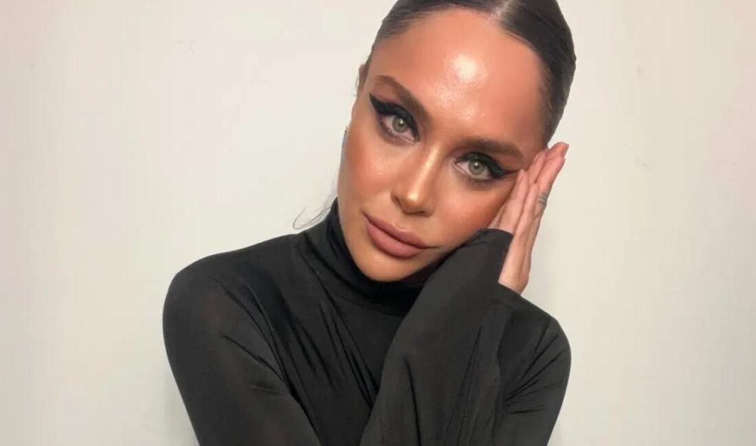 Kısa sürede gece kulüplerindeki sahne performanslarıyla şehri avcuna alan Aybüke