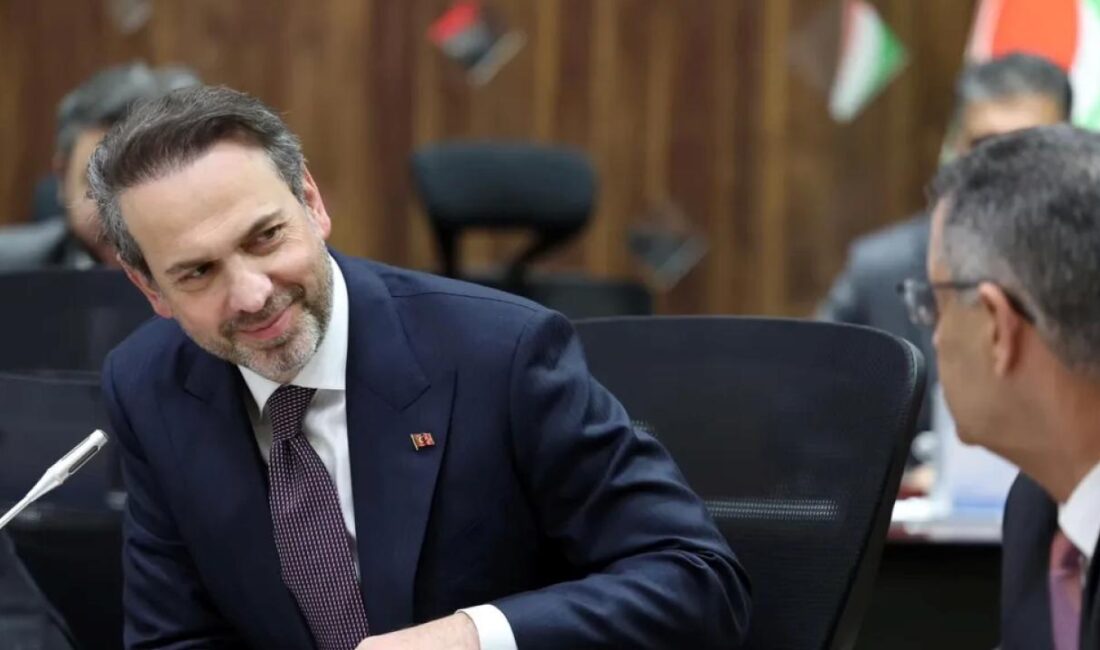 Enerji ve Tabii Kaynaklar Bakanı Alparslan Bayraktar, Irak’ta petrolden doğal