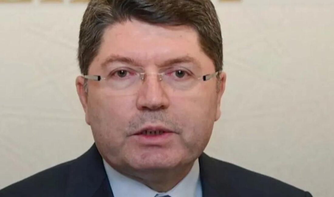 İstanbul Büyükşehir Belediye Başkanı Ekrem İmamoğlu'nun bulunduğu 106 kişinin gözaltına