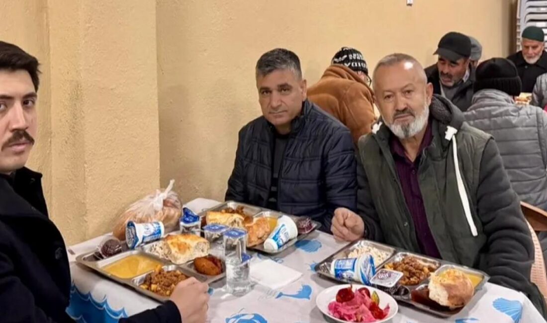 Bilecik'te Pazaryeri Kaymakam Kahraman Ahmetler köyünde vatandaşlar ile bir araya