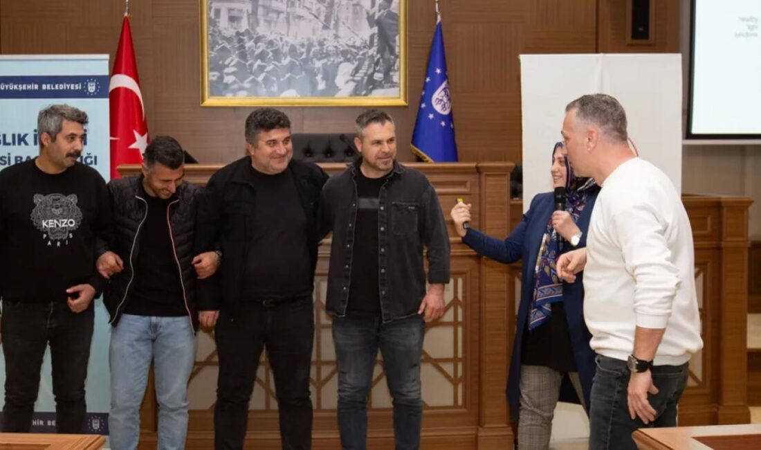 Bursa Büyükşehir Belediyesi tarafından, çalışanların mesleki ve kişisel yetkinliklerini artırmak