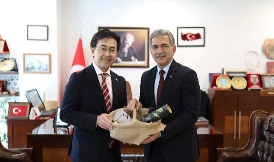 Bursa Gemlik Belediye Başkanı Şükrü Deviren, Japonya’nın İstanbul Başkonsolosu Mr.