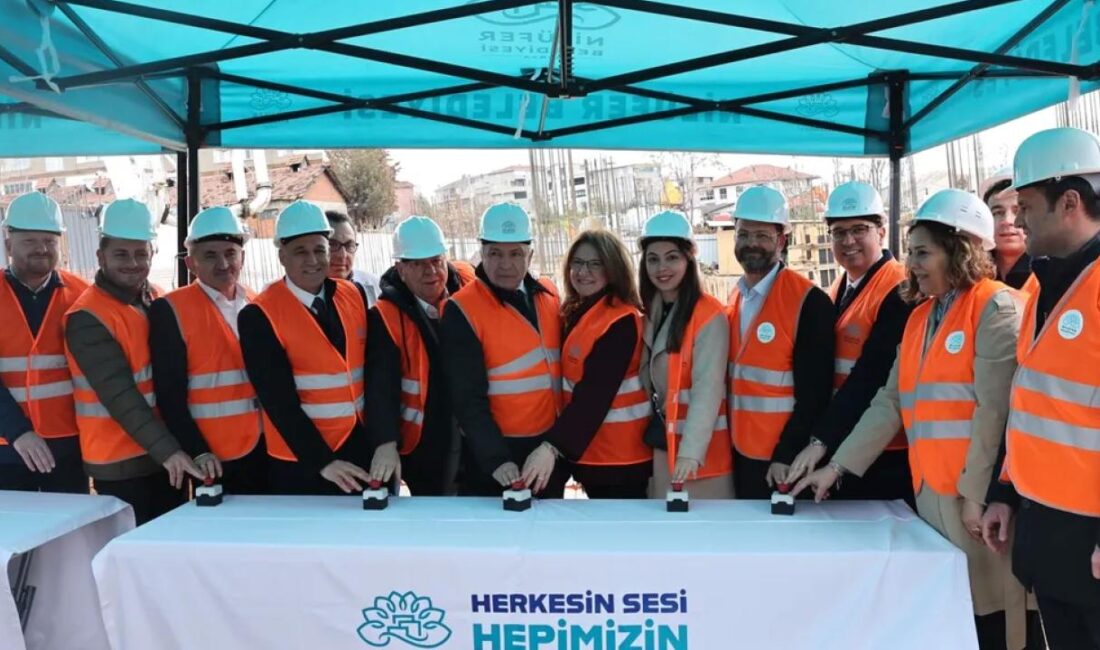 Bursa'da Nilüfer Belediyesi’nin dördüncü kreşinin temeli atıldı. Minareliçavuş Mahallesi’nde 2