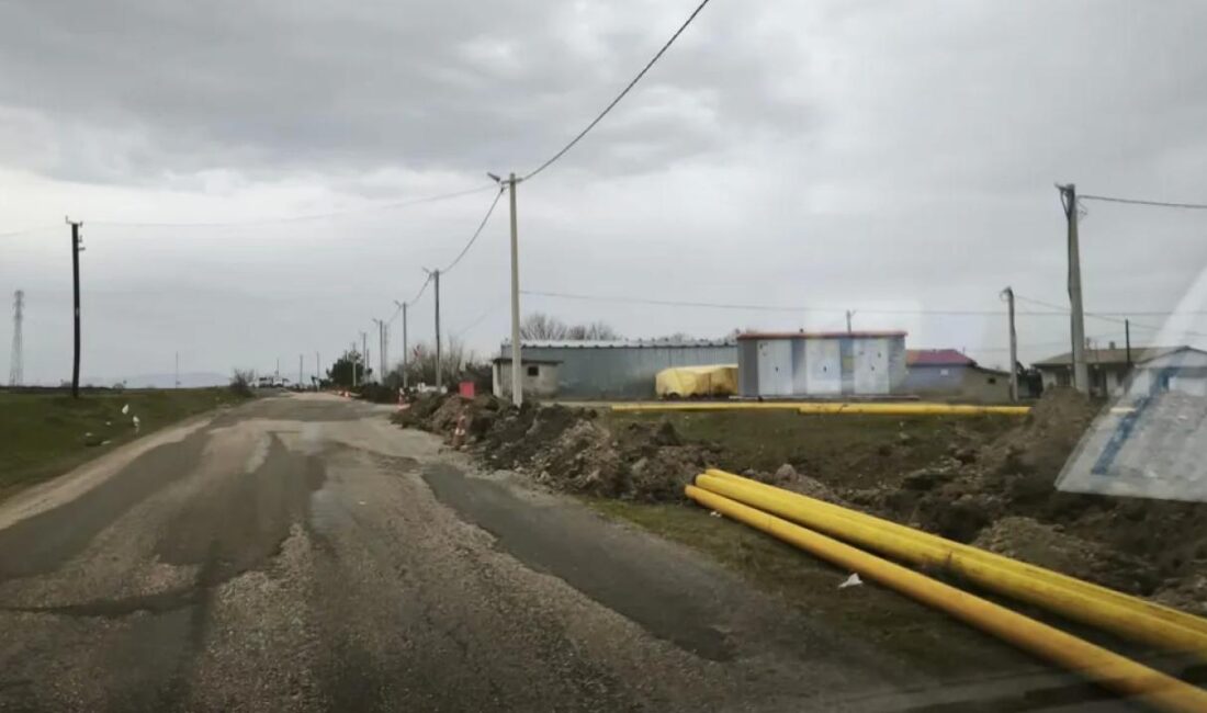 Edirne İpsala Organize Sanayi Bölgesi’nde altyapı çalışmaları kapsamında doğalgaz boru
