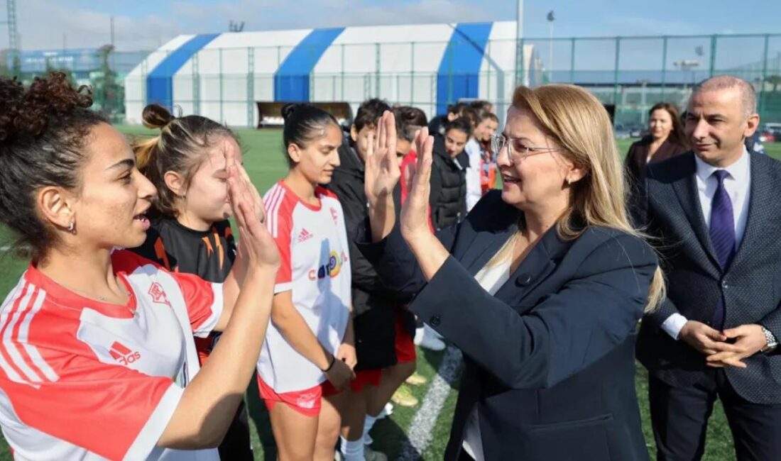 İstanbul Bakırköy Belediyesi tarafından 8 Mart Dünya Emekçi Kadınlar Günü