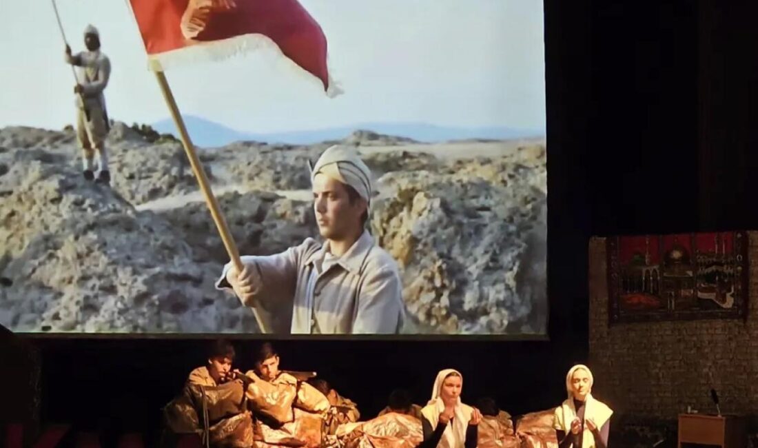 Kocaeli'nin Gölcük ilçesinde 12 Mart İstiklal Marşı'nın kabulü ve Mehmet