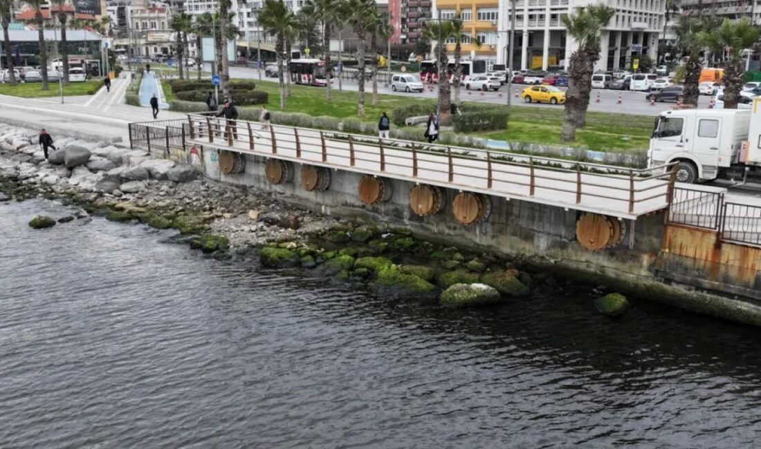 İzmir Büyükşehir Belediyesi, yağmur suyu hatlarında biriken ve kirlilik içermeyen