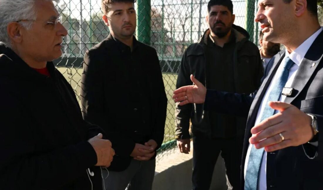 İzmir Bornova Belediye Başkanı Ömer Eşki, ilçe genelinde devam eden