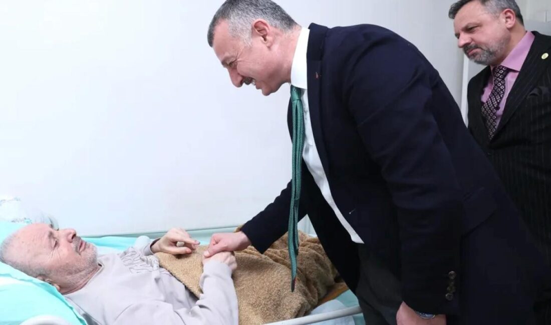 Kocaeli Büyükşehir Belediye Başkanı Doç.Dr.TahirBüyükakın, Ramazan ayında gönüllere dokunan ziyaretler