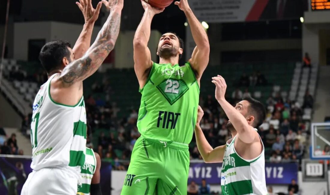 Tofaş Basketbol Takımı, ligde 20. hafta karşılaşmasında Bursaspor Yörsan ile
