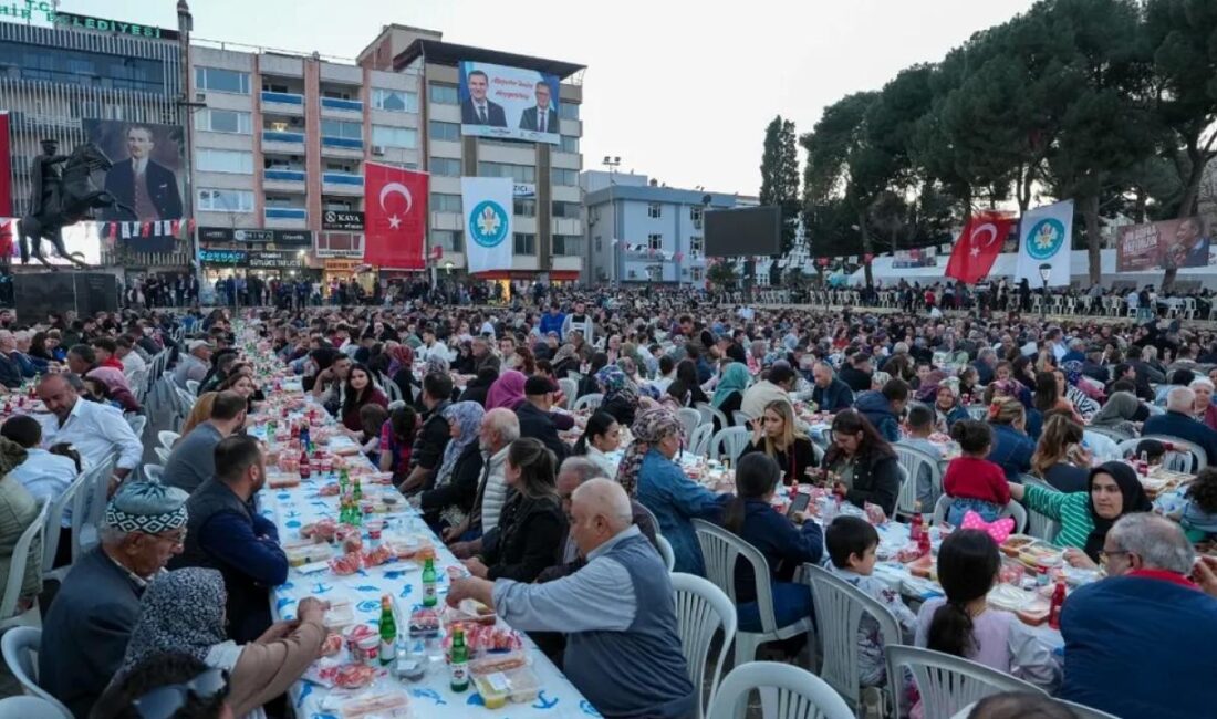 Manisa Büyükşehir Belediyesi, Ramazan ayının bereketini ve paylaşmanın güzelliğini Alaşehir’de