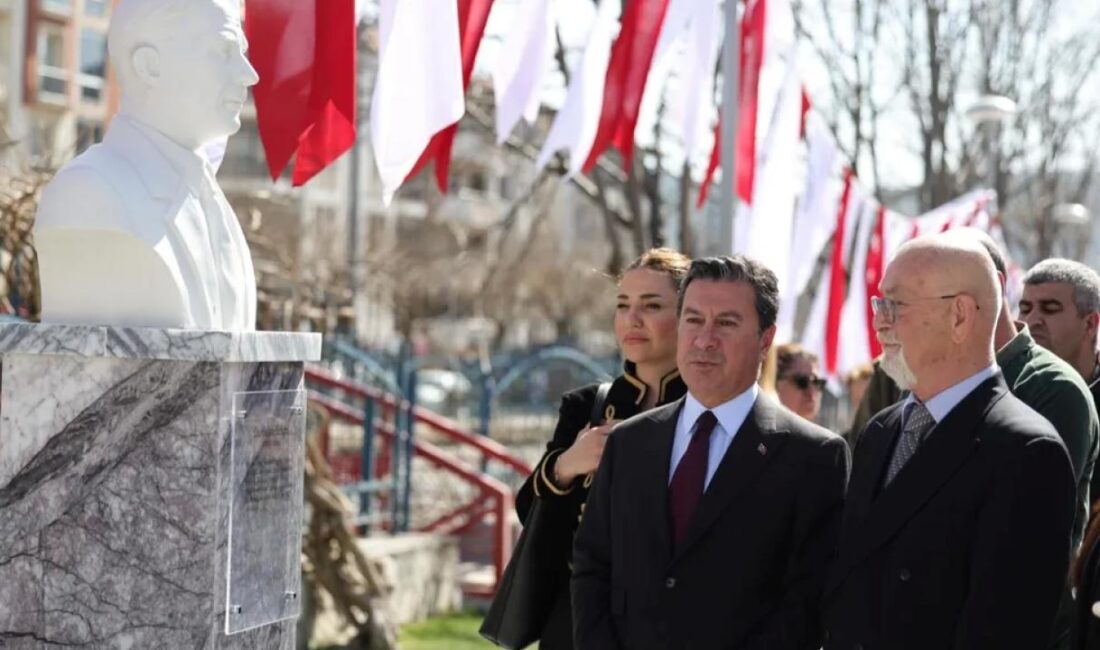 Muğla Büyükşehir Belediyesi, 14 Mart Tıp Bayramı’nda Sağlık Emekçileri Anıtı’nıülkemizde