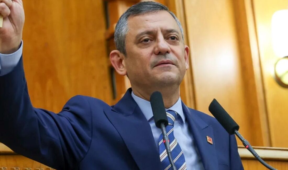 CHP Genel Başkanı Özgür Özel, partisinin grup toplantısında Siber Güvenlik