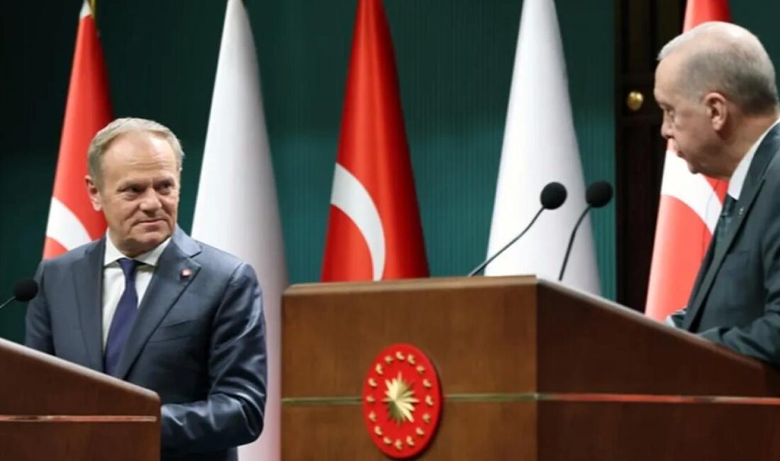 Cumhurbaşkanı Recep Tayyip Erdoğan ve Polonya Başbakanı Donald Tusk Cumhurbaşkanlığı