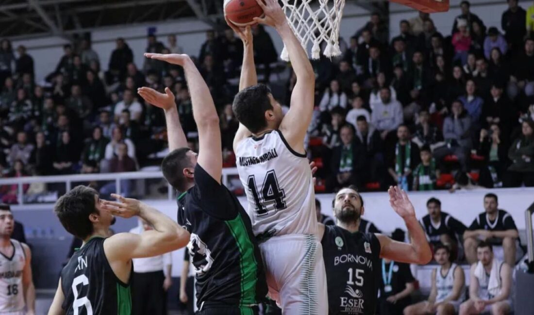 Sakarya Büyükşehir Basketbol takımı Erkekler Basketbol 2. Ligi Play-Off elemelerinin