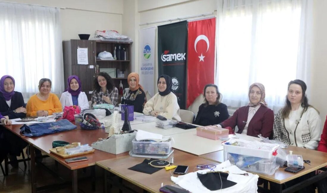 Sakarya Büyükşehir Belediyesi SAMEK, 7’den 70’e herkes için bir eğitim