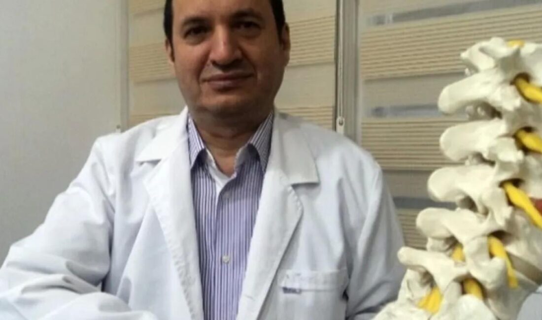 Fizik Tedavi ve Rehabilitasyon Uzmanı Prof. Dr. Turan Uslu, yatmadan