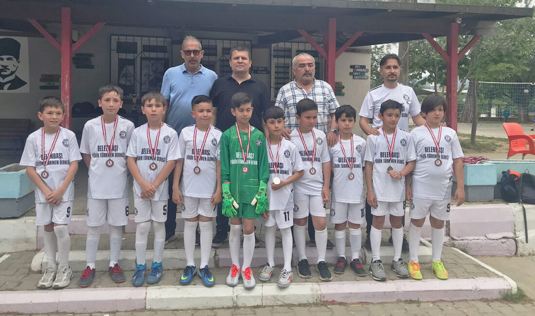 İzmir'in Buca ilçesinde, beş köy okulunun katılımıyla düzenlenen Köy İlköğretim